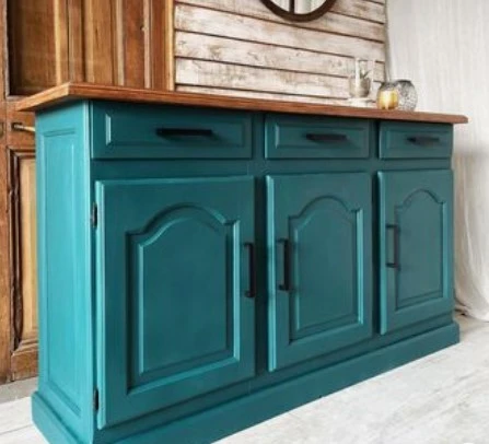 mueble lacado color coral en reus