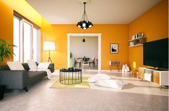 comedor de casa grande pintado de amarillo